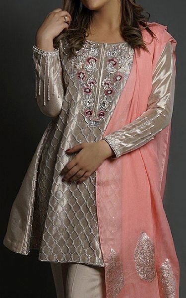 Mahum Asad Floral Tissue Worked | Pakistani Pret Wear Clothing by Mahum Asad- Image 2