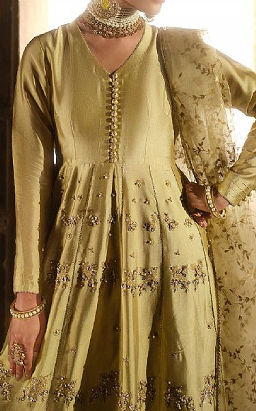Mahum Asad The Statement | Pakistani Pret Wear Clothing by Mahum Asad- Image 2
