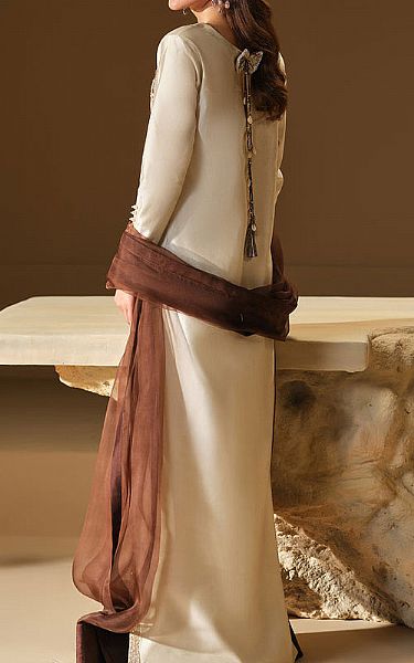 Mahum Asad Contour | Pakistani Pret Wear Clothing by Mahum Asad- Image 2