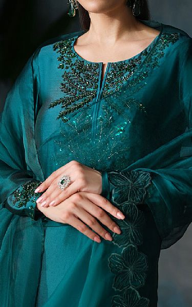 Mahum Asad Virah | Pakistani Pret Wear Clothing by Mahum Asad- Image 2