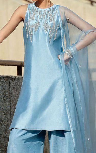 Mahum Asad Skyline | Pakistani Pret Wear Clothing by Mahum Asad- Image 2