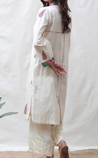 Mor To Go Parigul | Pakistani Pret Wear Clothing by Mor To Go- Image 2