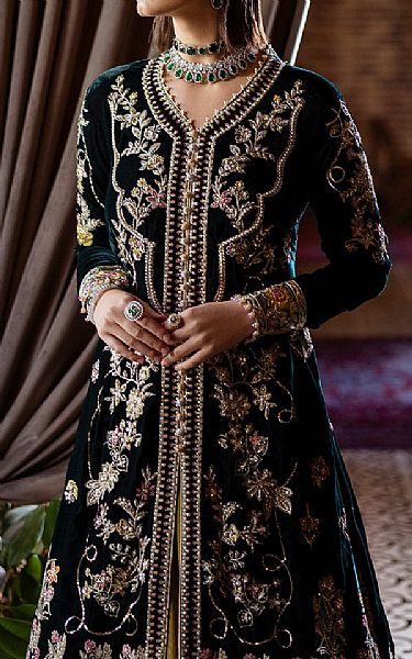 Mushq Bottle Green Velvet Suit | Pakistani Winter Dresses in USA- Image 2