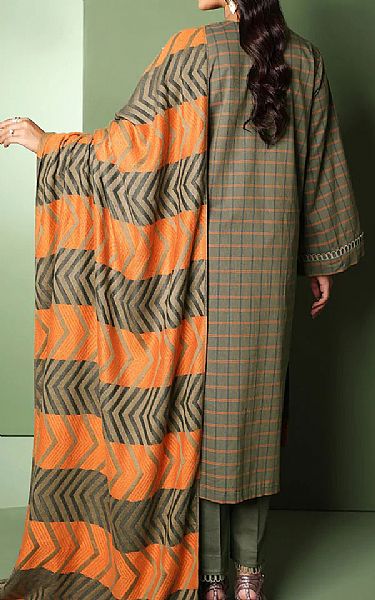 Nishat Pistachio Green Yarn Suit | Pakistani Winter Dresses- Image 2