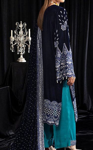 Nureh Mirage Velvet Suit | Pakistani Winter Dresses- Image 2