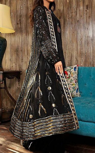Sadia Aamir Naqsh | Pakistani Pret Wear Clothing by Sadia Aamir- Image 2