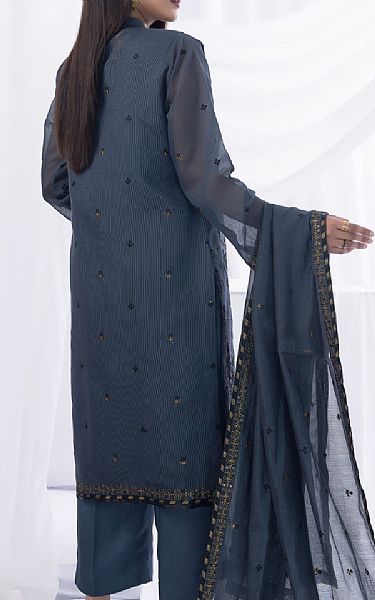 Sadia Aamir Zahra | Pakistani Pret Wear Clothing by Sadia Aamir- Image 2