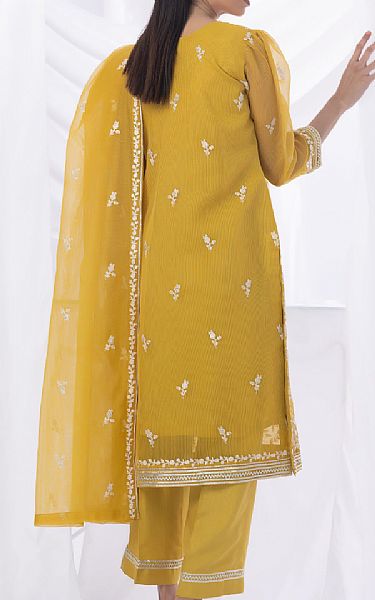 Sadia Aamir Zar | Pakistani Pret Wear Clothing by Sadia Aamir- Image 2