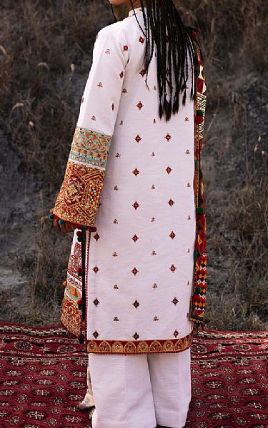 Seroli White Khaddar Suit | Pakistani Winter Dresses- Image 2