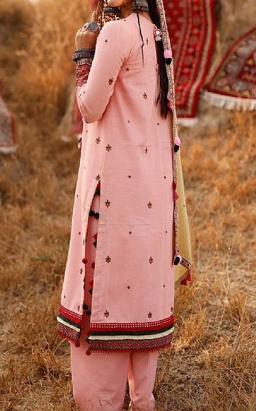 Tea Pink Karandi Suit | Seroli Pakistani Winter Dresses