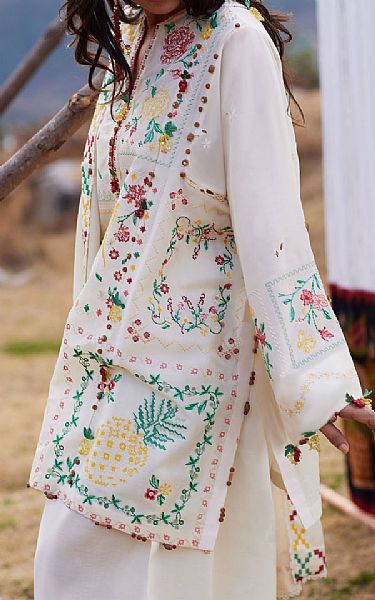 Zaha Off-white Lawn Suit | Pakistani Lawn Dress in USA- Image 2