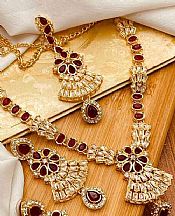 Necklace - Golden/Maroon